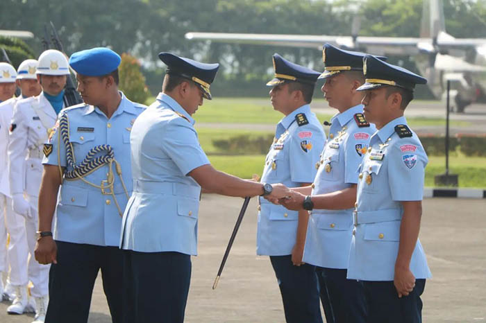 Komandan Lanud Abdulrachman Saleh, Marsma TNI Firman Wirayuda